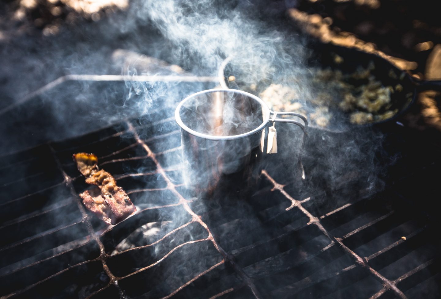 Ahumado: la técnica de conservación para cambiar el sabor de alimentos y bebidas