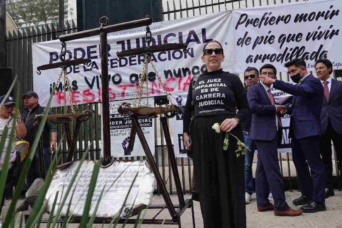 Suprema Corte rechaza solicitud de juzgadores que buscaban frenar reforma judicial de AMLO