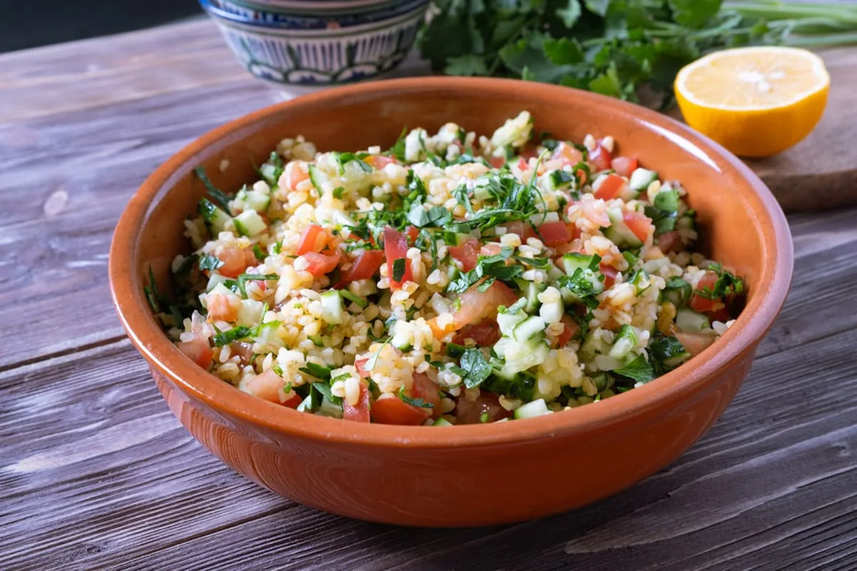 Tabule: una clásica ensalada libanesa que tendrás lista en cinco minutos