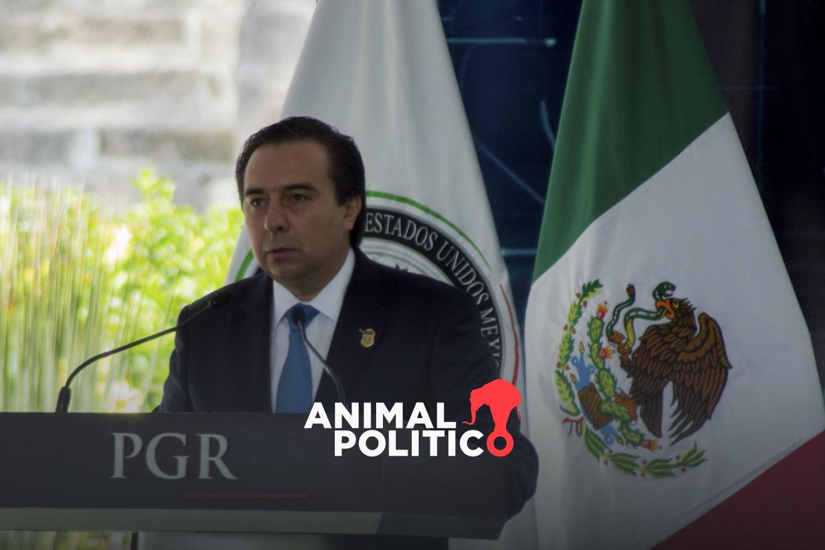 Tomás Zerón señala a AMLO por uso electoral del caso Ayotzinapa 