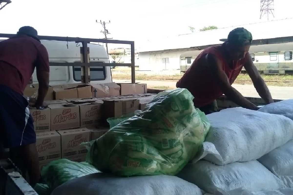 Transporte de donaciones de México en Cuba