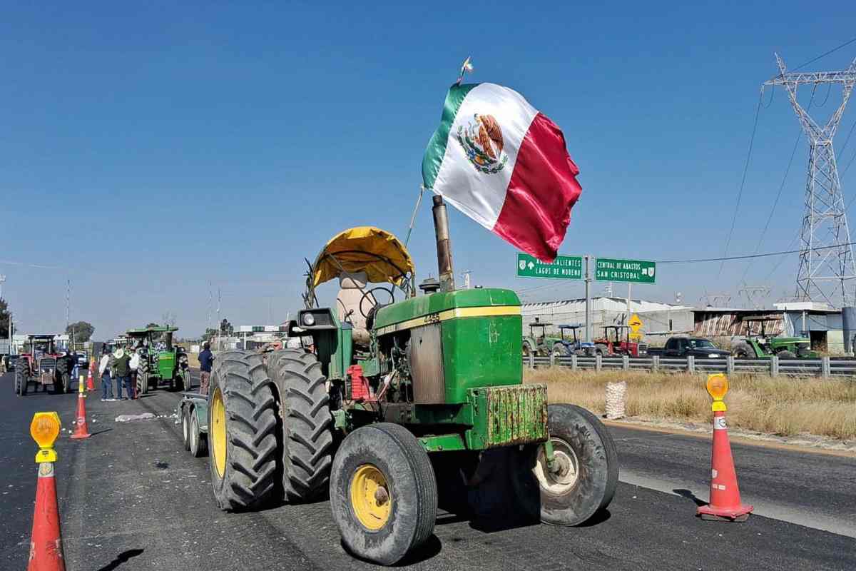 Transportistas y campesinos convocan a paro nacional después de Semana Santa