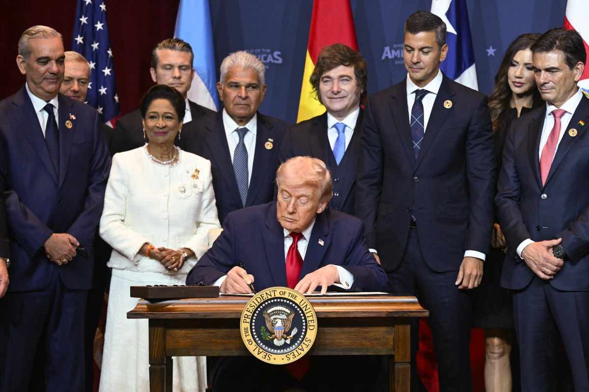 Trump afirma a presidentes de América Latina que “no aprenderá su maldito idioma”; anuncia alianza 