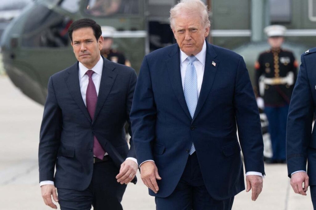 Trump prevé "reducir gradualmente" las operaciones militares en Irán