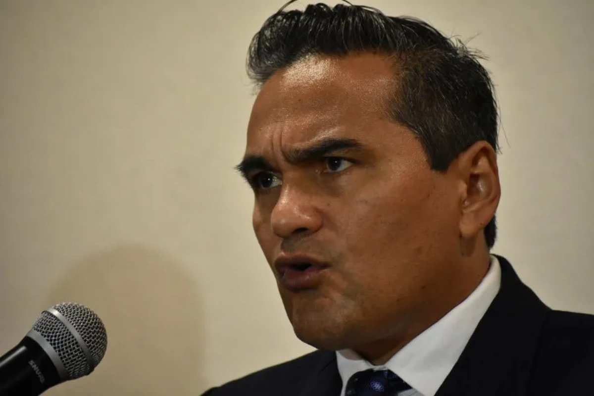 Vinculan a proceso a Jorge “N”, exfiscal de Veracruz, por abuso de autoridad y ejercicio indebido