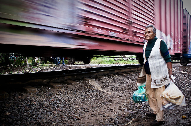 <i>Llévate mis amores</i>, un documental sobre Las Patronas que busca fondeo