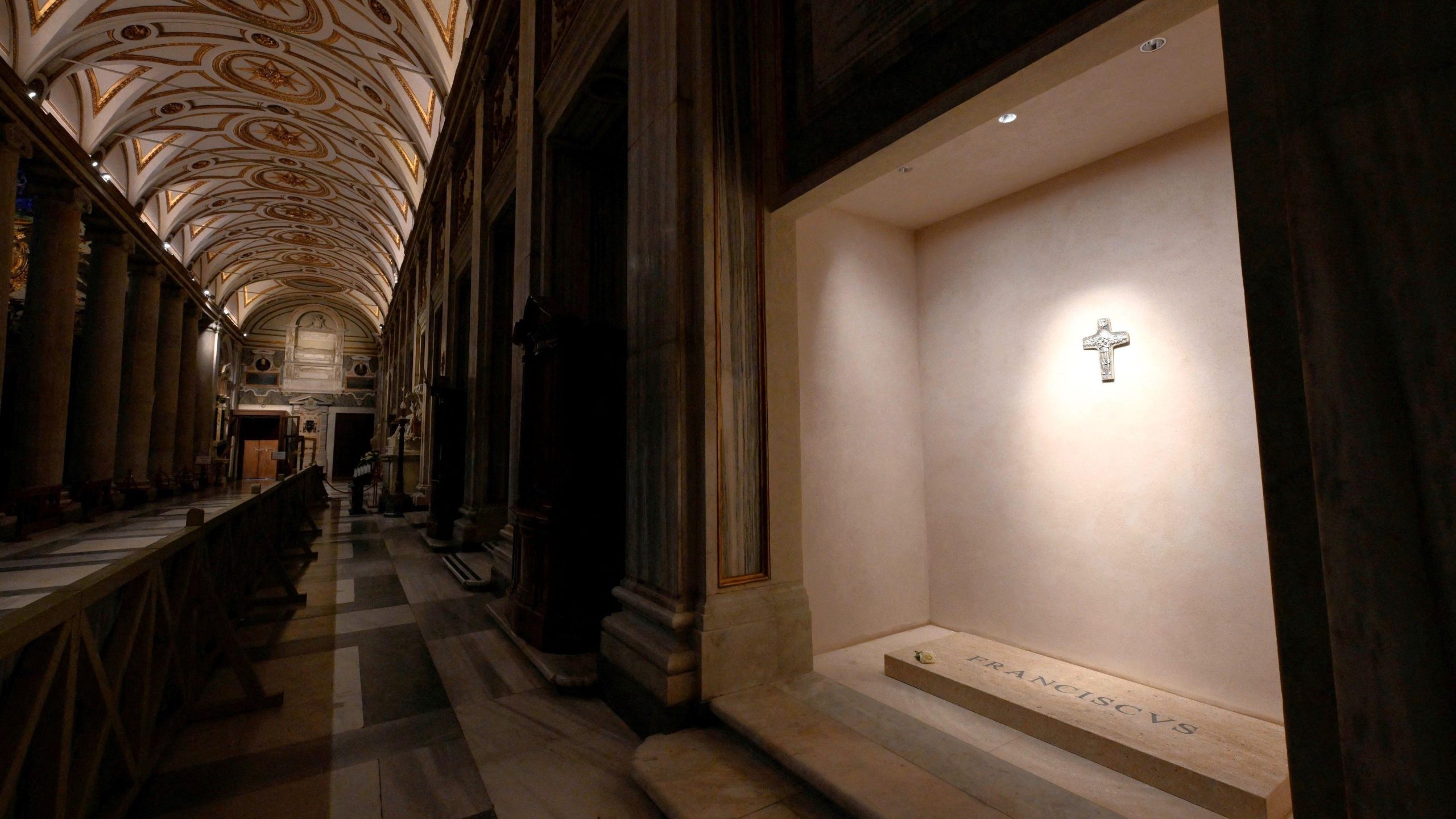 Primeras imágenes de la tumba del papa Francisco en la Basílica de Santa María la Mayor