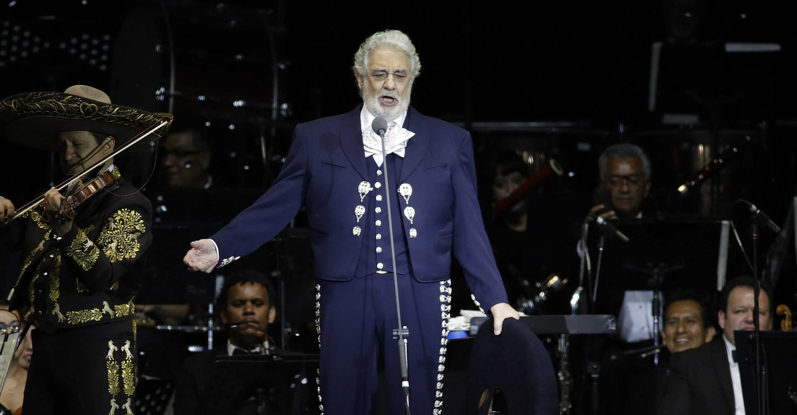 Cancelan presentaciones de Plácido Domingo tras acusaciones de acoso sexual