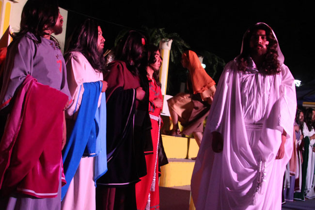 Saldo blanco en representación del Jueves Santo en Iztapalapa