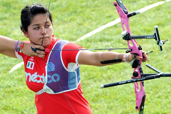 Mexicana avanza a los octavos de final de tiro con arco