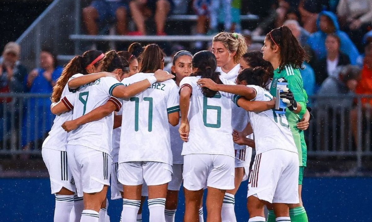 FMF pedirá a FIFA aclarar sanción por grito homofóbico; *Tri Femenil podría pagar el castigo*