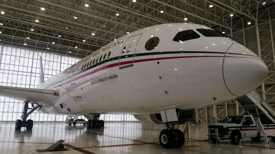 Avión presidencial se vendió conforme a avalúo; se depreció por falla de origen: AMLO