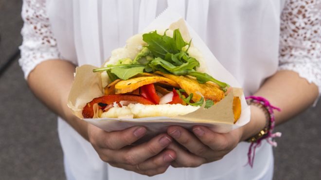 Cómo los emigrantes de Venezuela convirtieron la arepa en un plato popular en toda América Latina