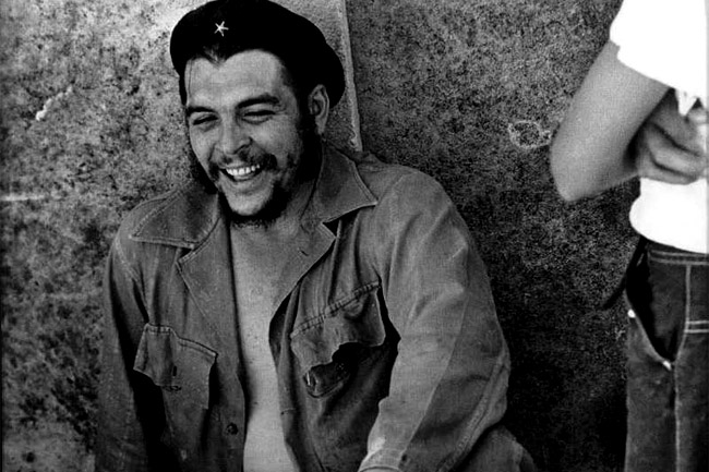 Presentan diario inédito del Che Guevara
