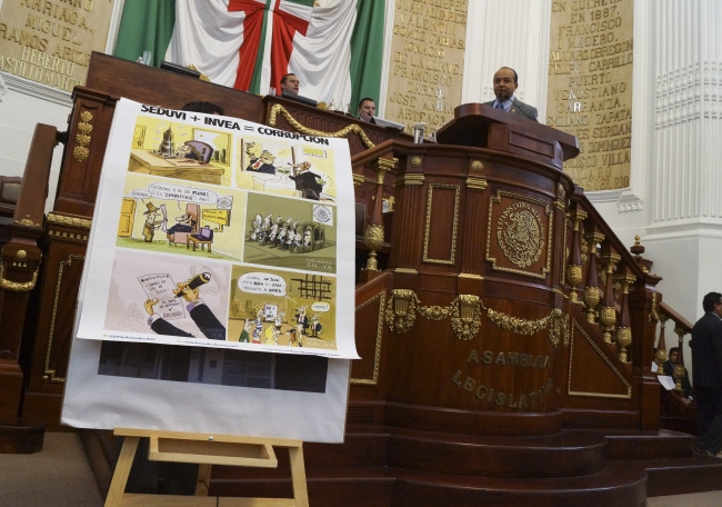 El diputado del DF, Edgar Borja, pide licencia por caso de corrupción
