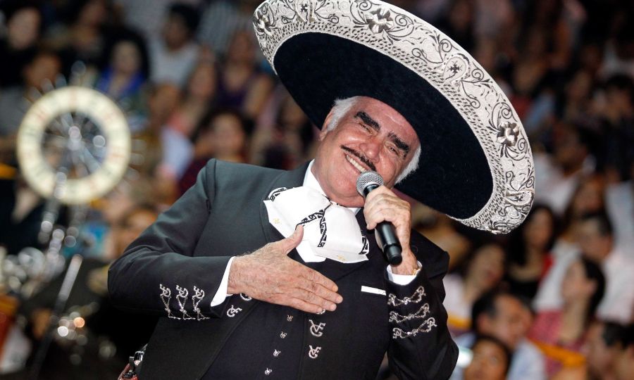 *La historia de 'Volver, volver': Vicente Fernández* quería que se le despidiera con ella