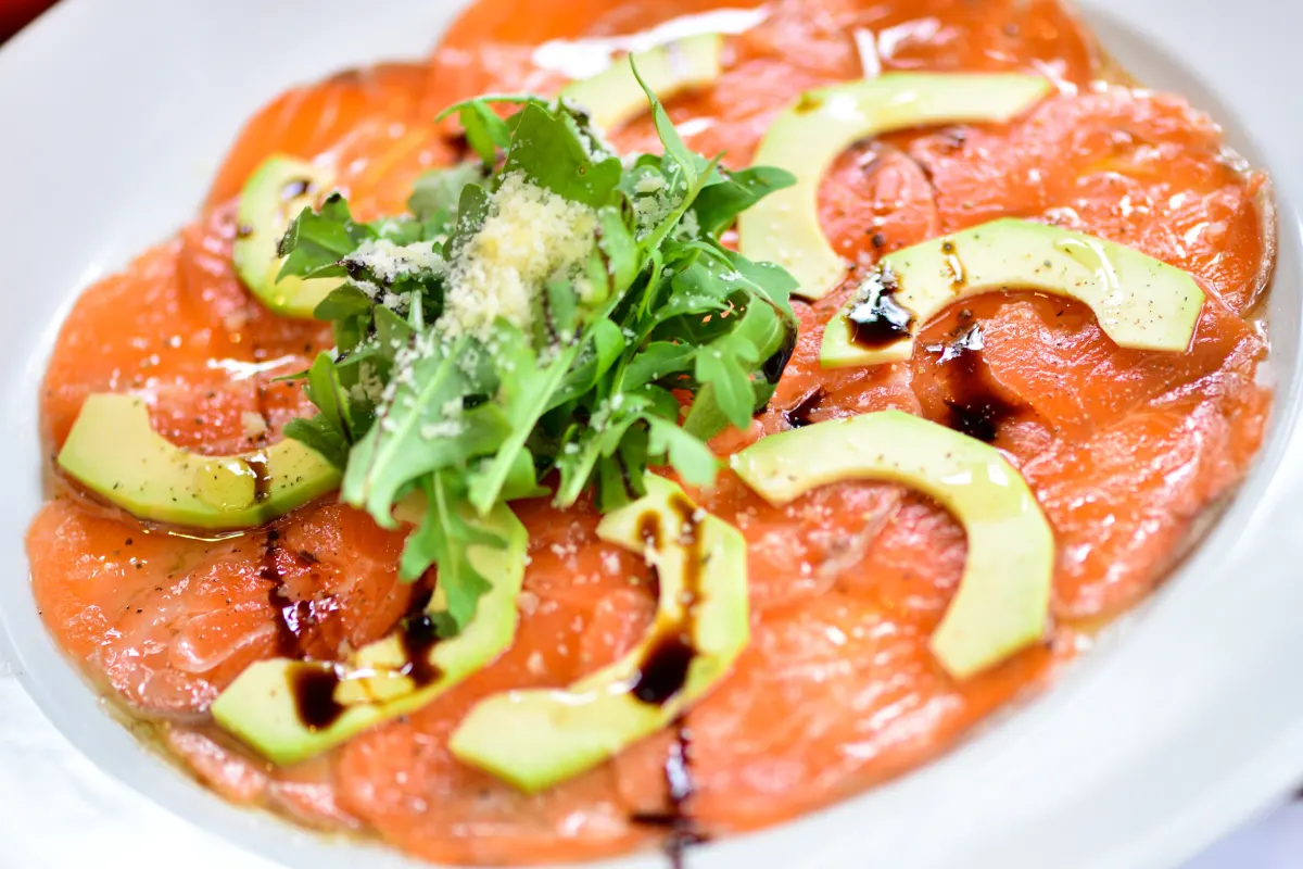  4 botanas sencillas y deliciosas con aguacate para el Super Bowl 2026