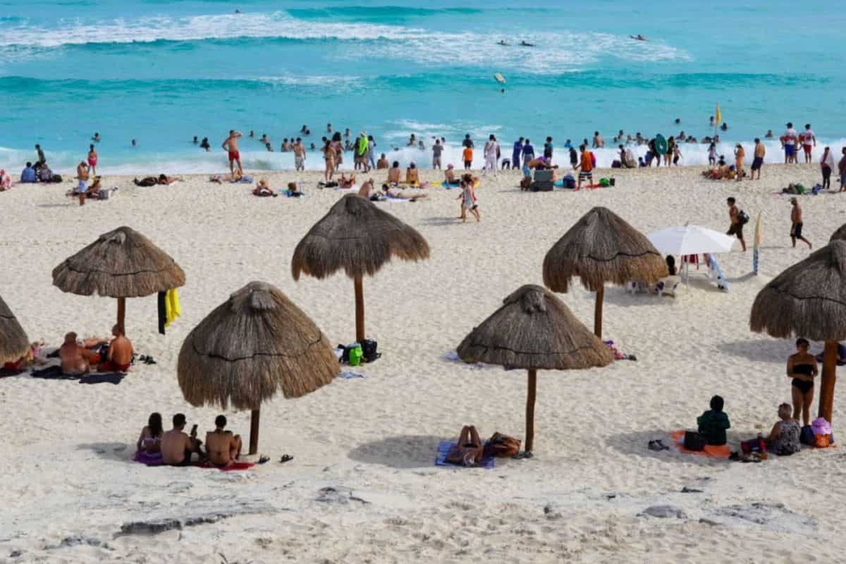 Calendario de los días de descanso obligatorio, puentes y vacaciones del 2025