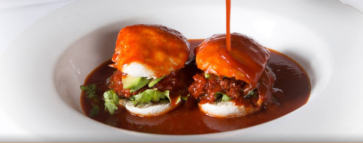 ¿Qué son las chanclas poblanas y cómo se preparan?