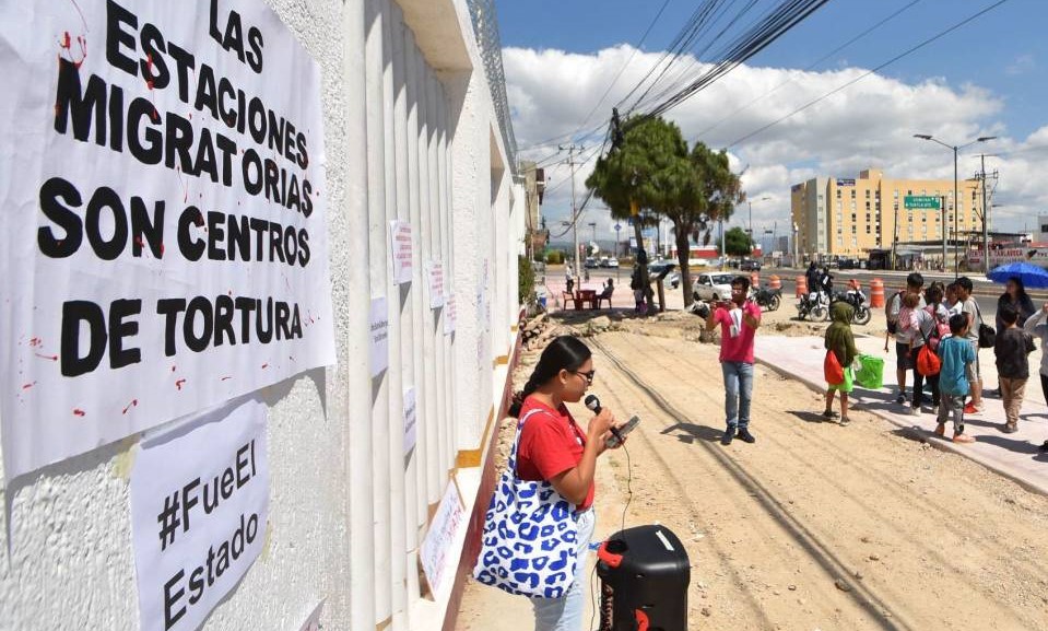 Van 39 defunciones de migrantes tras incendio en Juárez; hay 28 hospitalizaciones