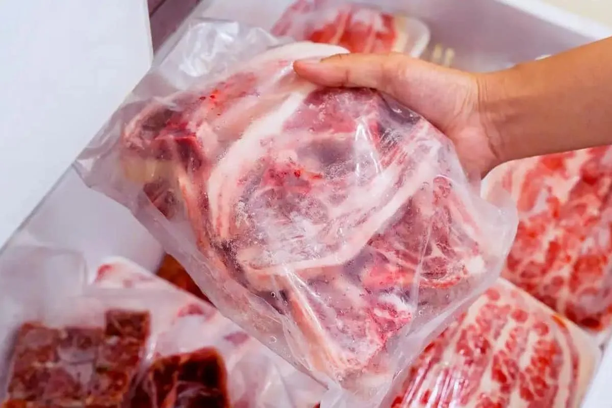 Descongelar la carne y evitar intoxicaciones alimentarias en el camino