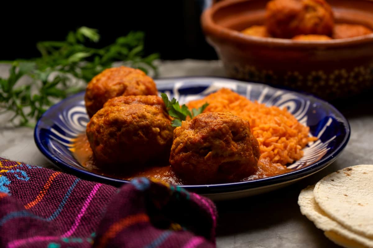 Albóndigas caseras y jugosas en solo 8 pasos