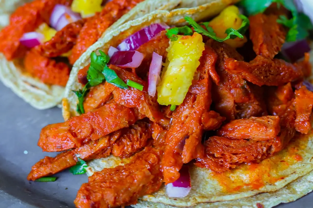 Tacos de Soya al Pastor. Receta mexicana rápida y práctica