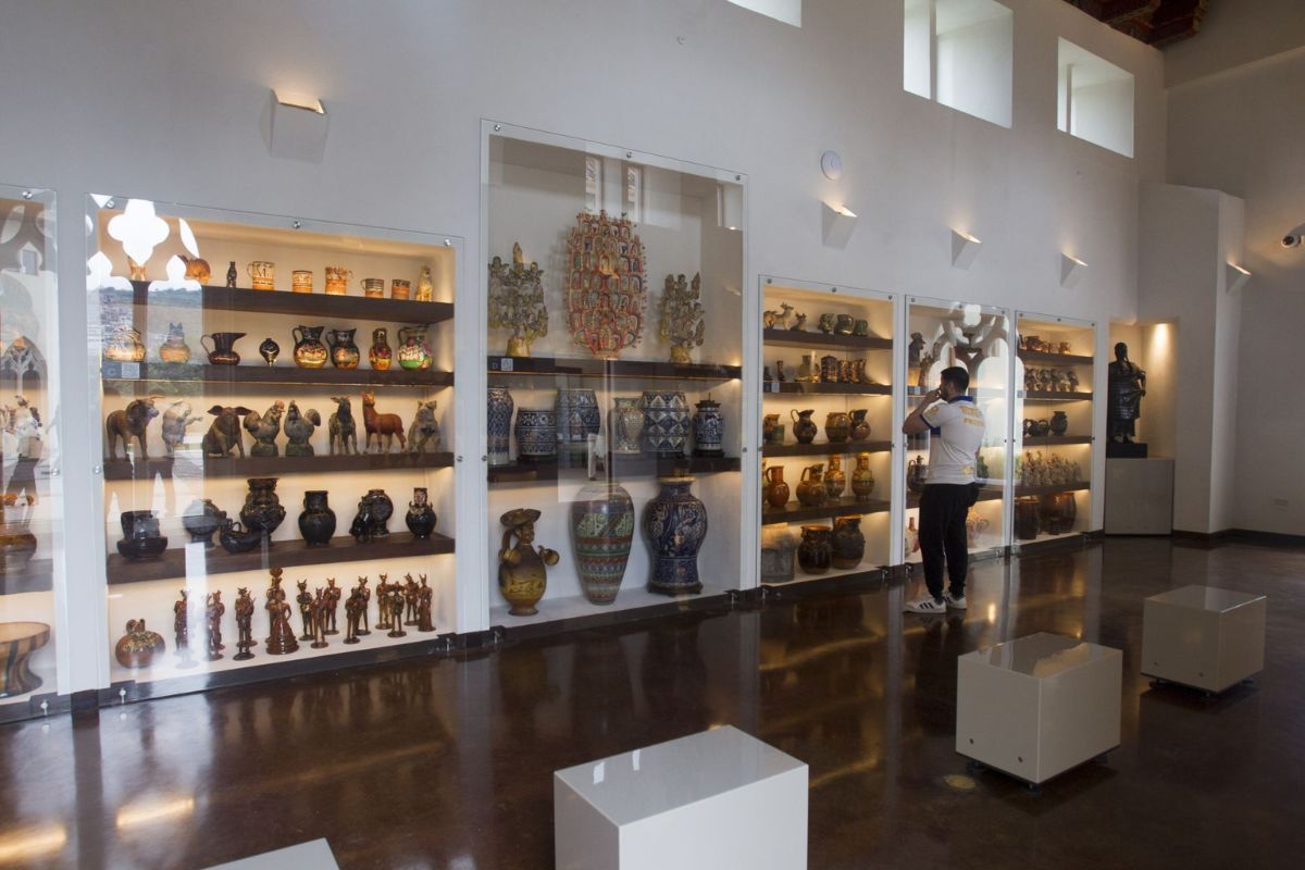 Conoce La Milarca el espacio donde Mauricio Fernández albergaba su colección