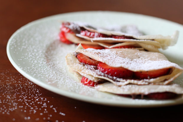 Receta de crepas de nutella con plátano y helado