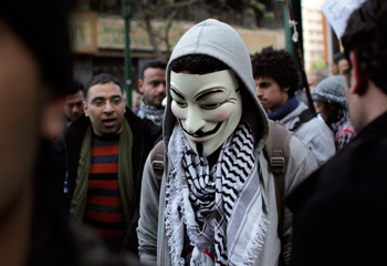 Anonymous llama a boicotear empresas de Salinas Pliego