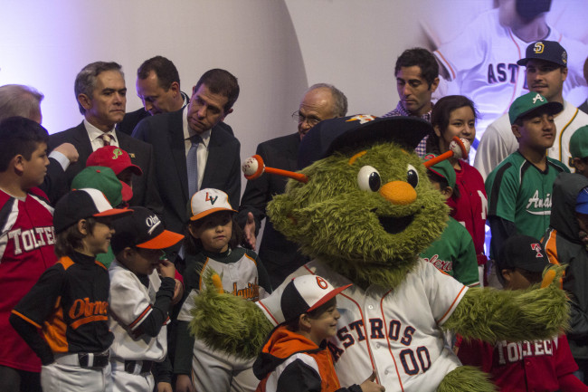 Regresan las Grandes Ligas: Padres y Astros jugarán en el DF, tras 12 años de ausencia