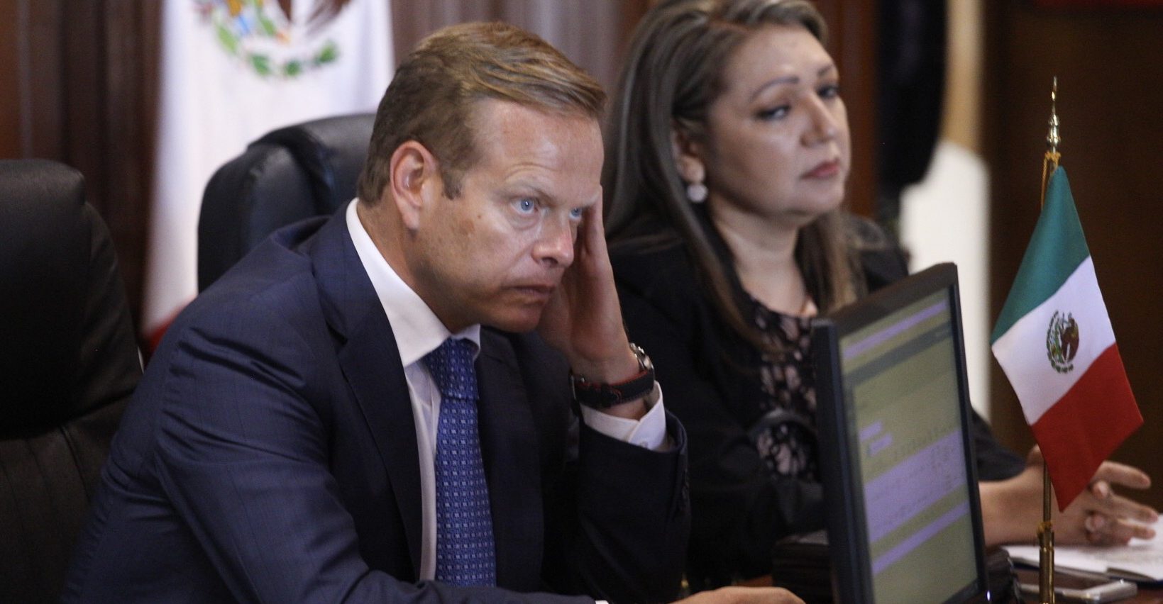 Verde negoció con Morena ceder diputados a cambio de construcción de hospitales infantiles: Escobar