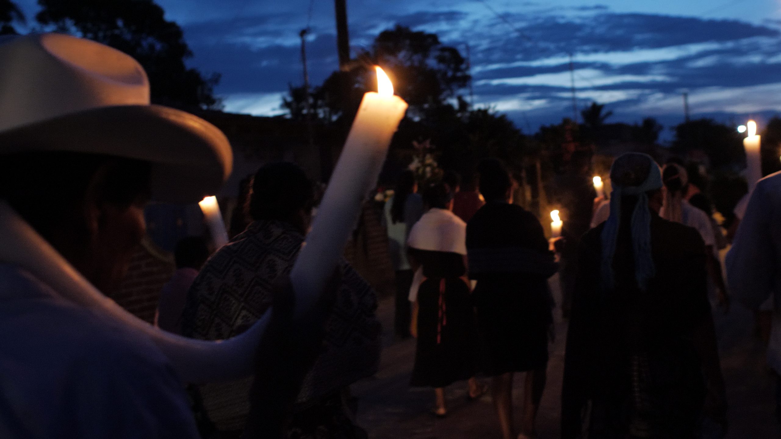 *El compromiso de las sombras*: un documental para reflexionar sobre las despedidas
