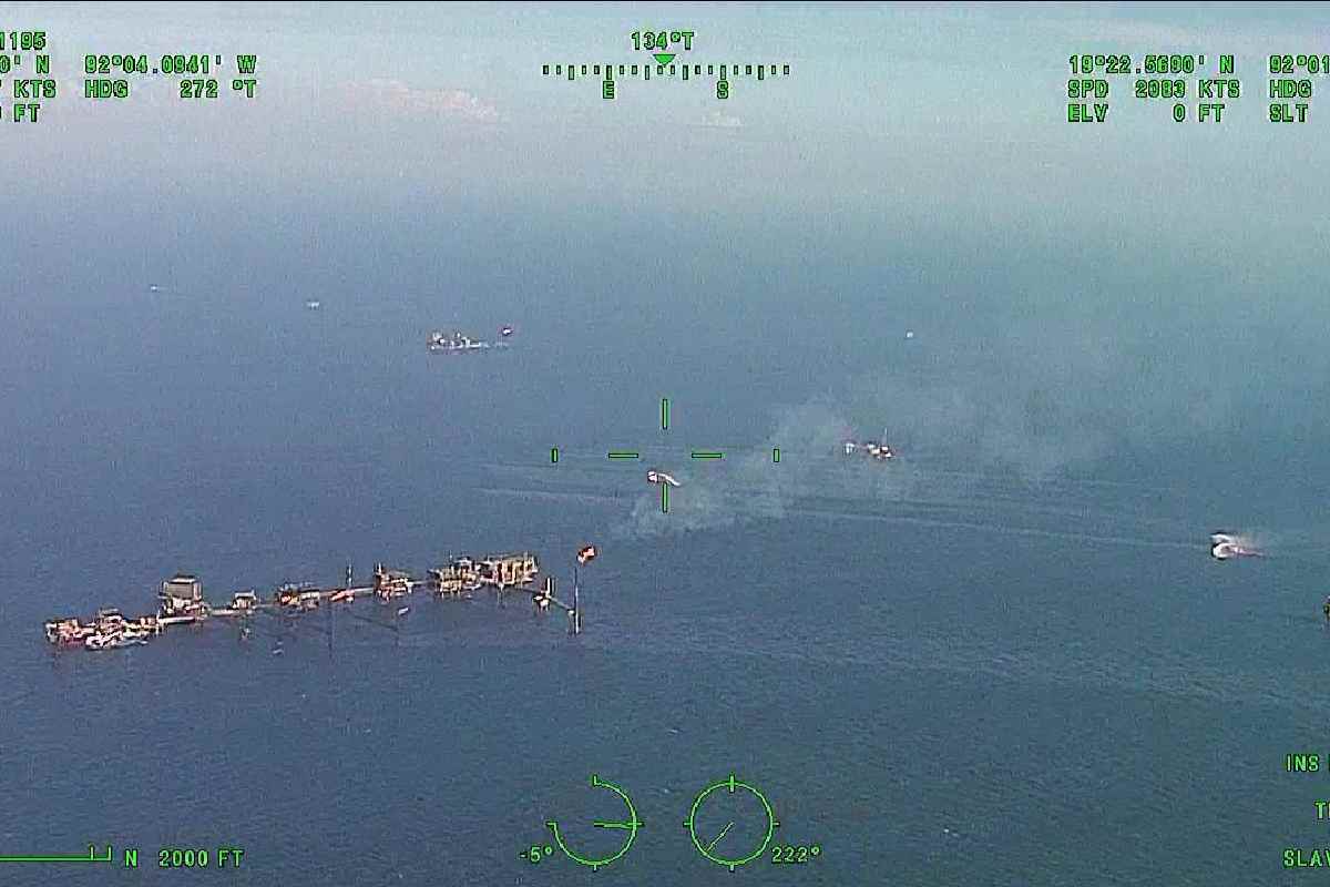 Derrame de hidrocarburos en el Golfo de México: refuerzan seguridad, barreras de contención y se han atendido 39 playas 