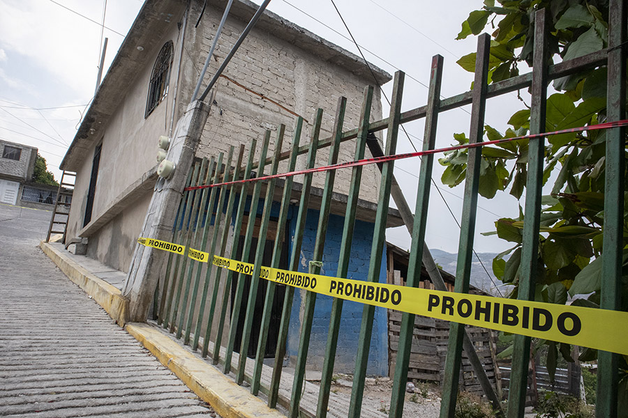 Tras derrumbe en La Lobera, en Chilpancingo, hay más de 10 viviendas inhabitables 
