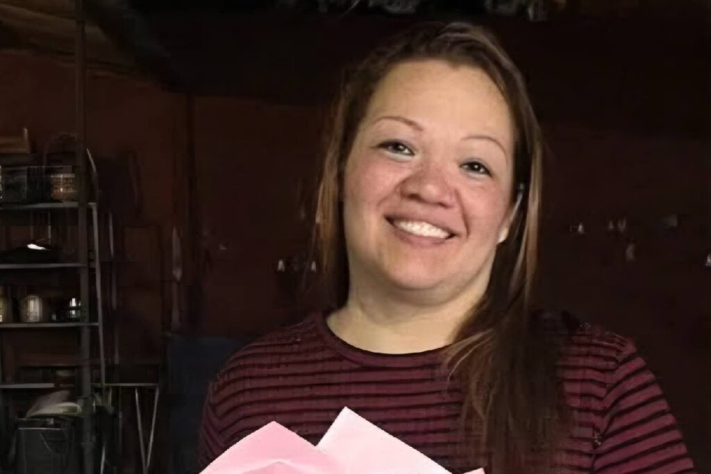 despiden-maestras-asesinadas-alumno-preparatoria-michoacan-8