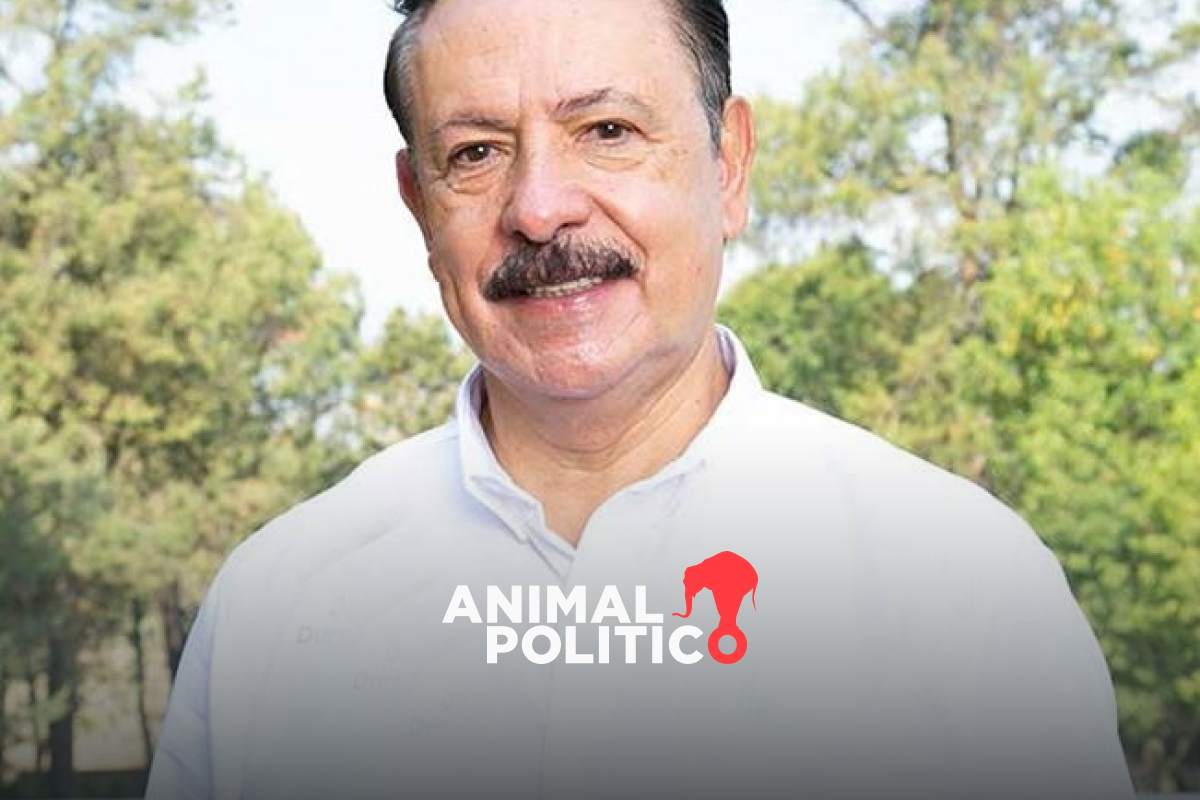 Balean auto de candidato a diputado del PVEM, Luis Durán, en Naucalpan, Estado de México