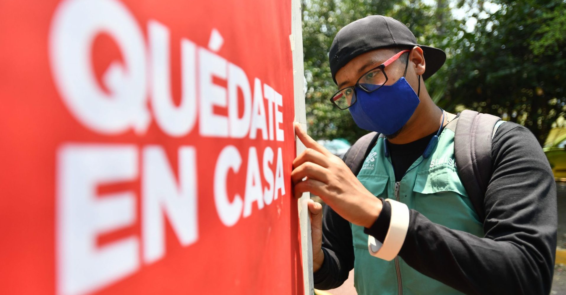 CDMX sigue en semáforo naranja; comienzan ensayos médicos para casos graves