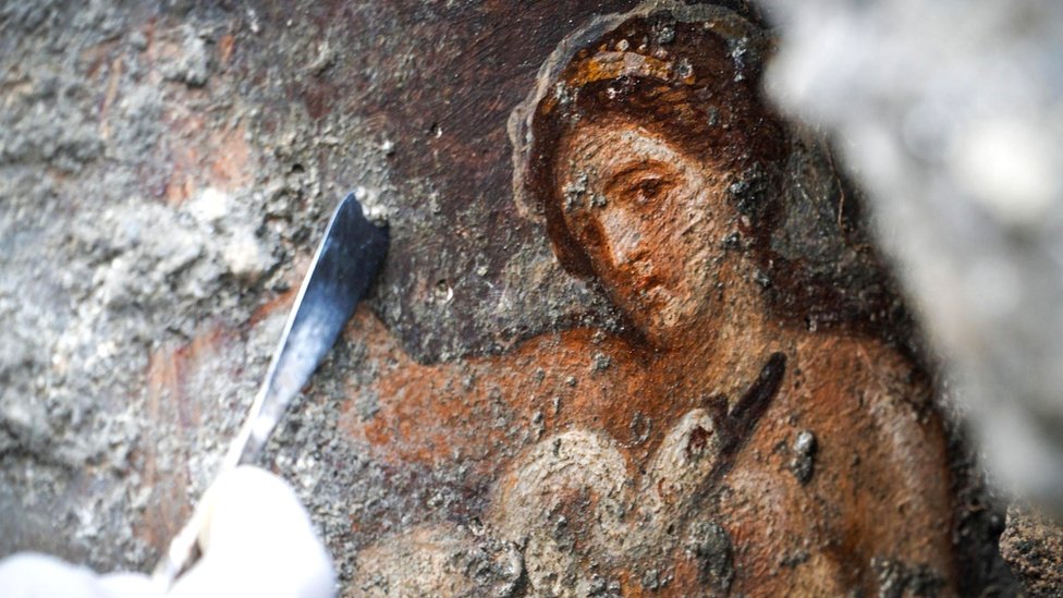 Leda y el Cisne: el mito erótico plasmado en un fresco hallado en las ruinas de Pompeya