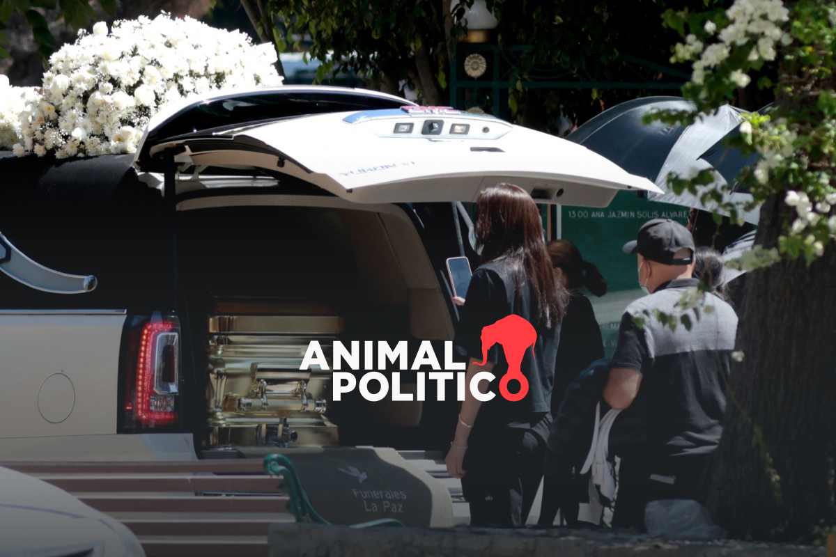 Flores anónimas, música de banda y militares, así fue el funeral de "El Mencho", líder del CJNG