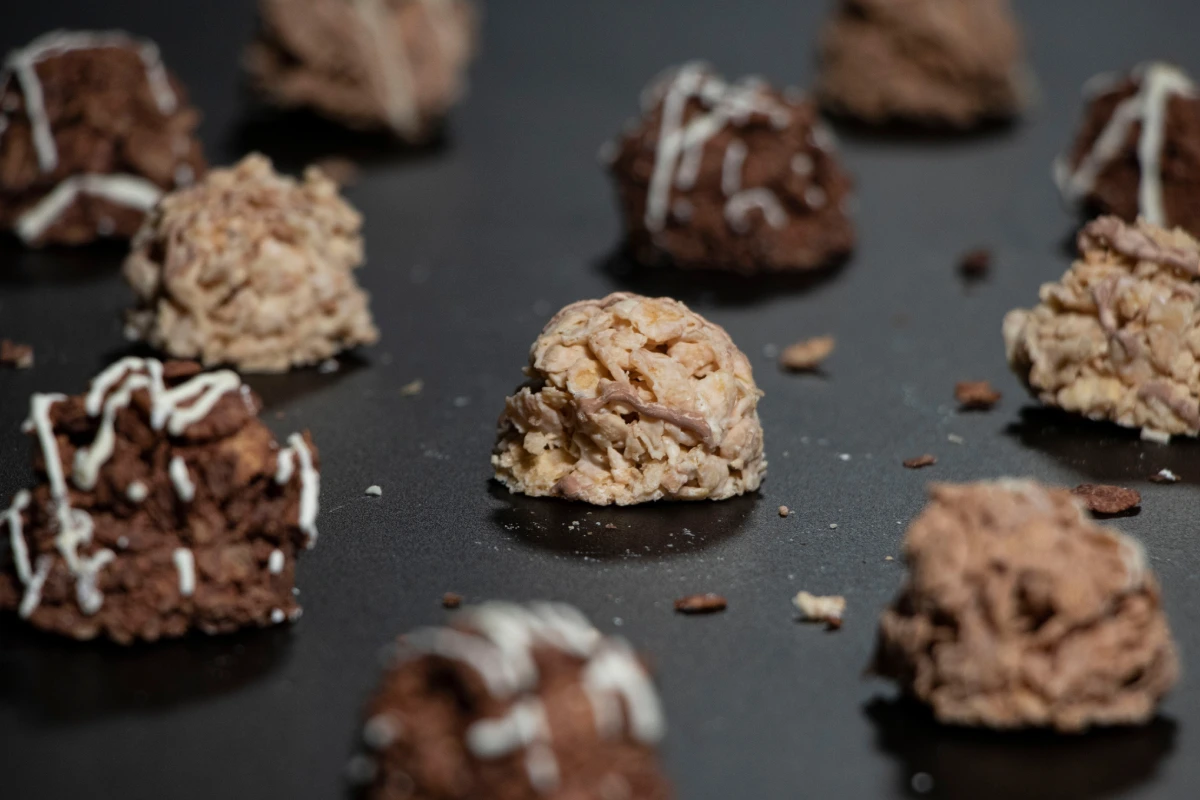 ¿Cómo hacer enjambres de chocolate para vender? Receta con solo 3 ingredientes