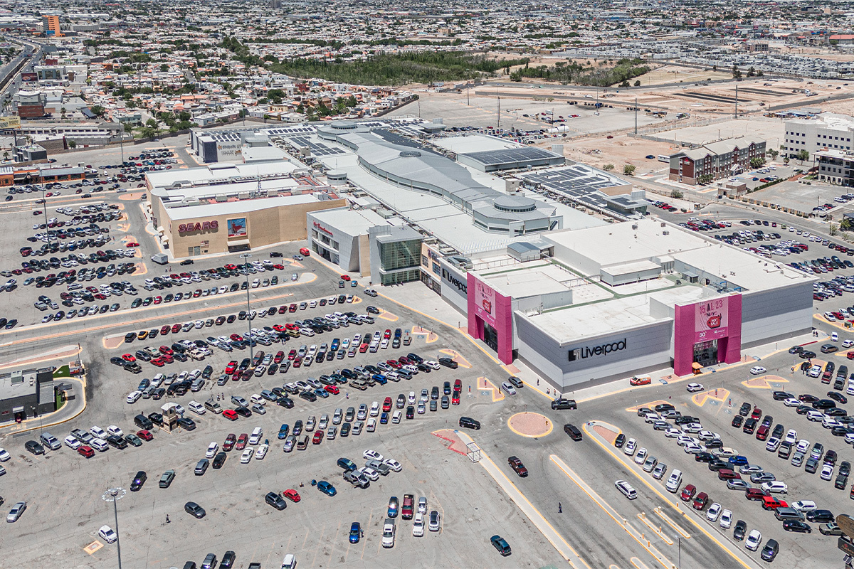 Ciudad Juárez quiere convertir los estacionamientos en arboledas y combatir las islas de calor