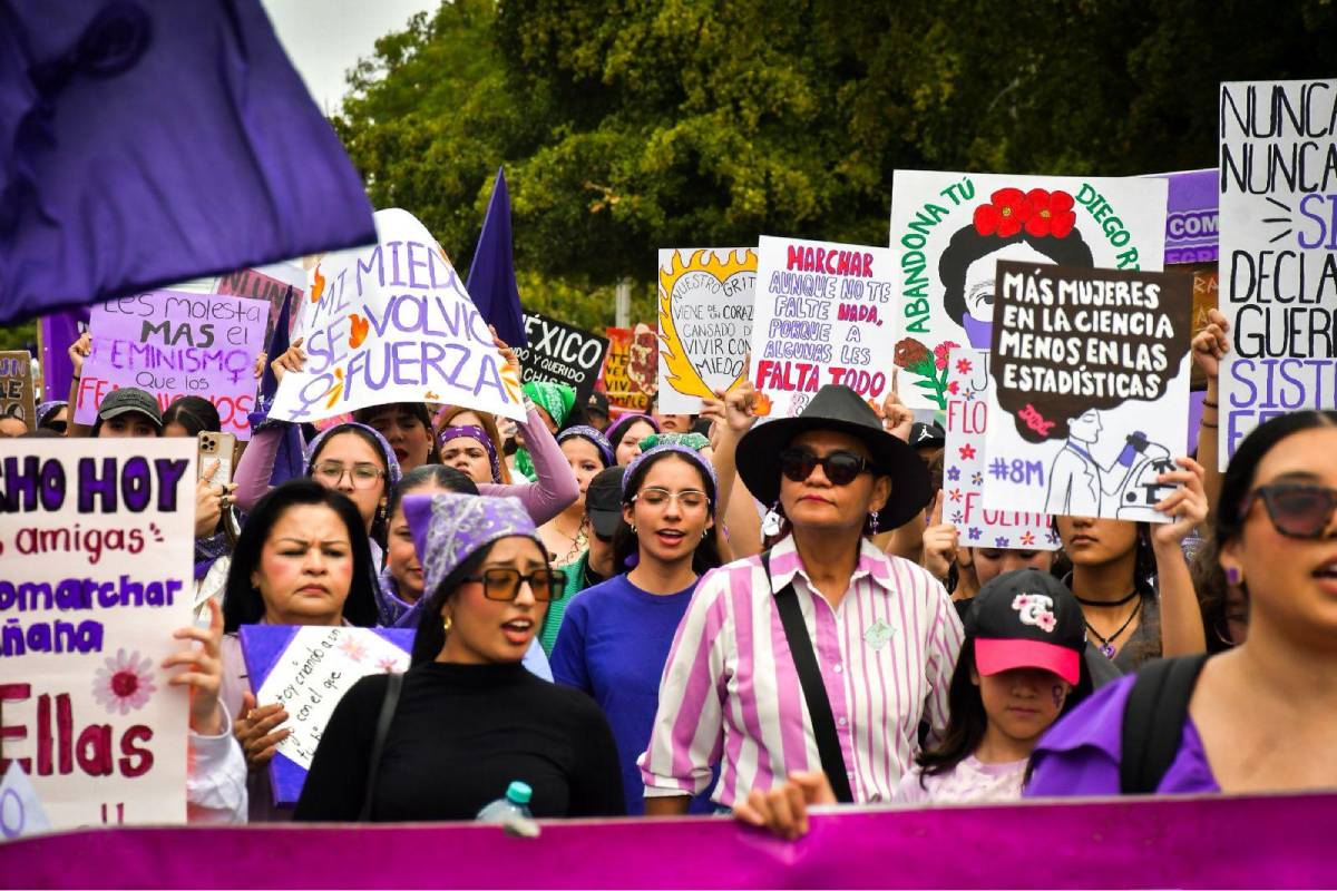 8M en estados: mujeres, colectivas y activistas marchan contra desapariciones y violencia en el país