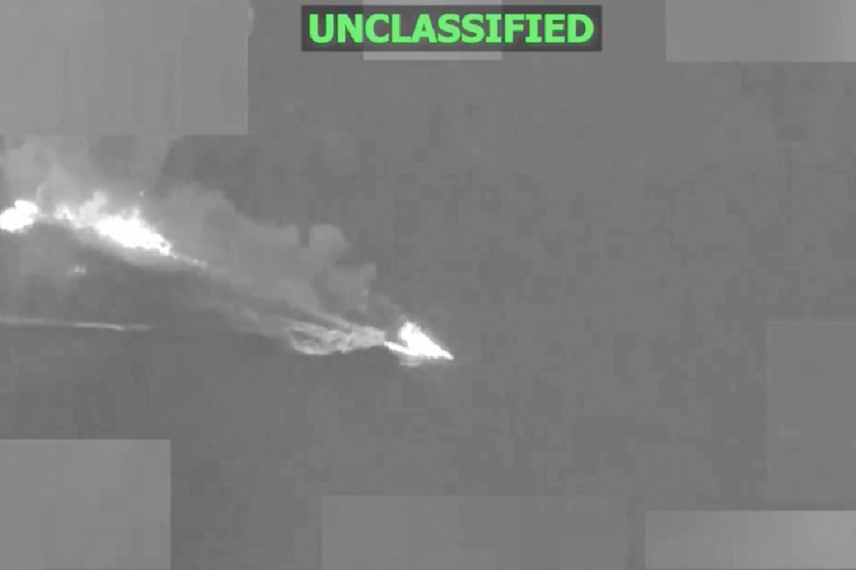 EU ataca embarcación presuntamente cargada de droga en el Pacífico; hay tres sobrevivientes