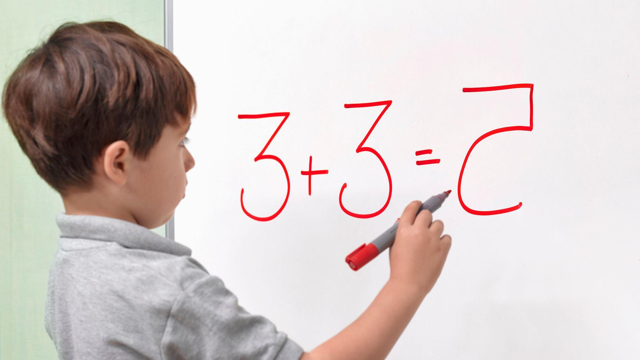 ¿Te cuestan trabajo los números? Puede ser discalculia, te contamos de qué se trata