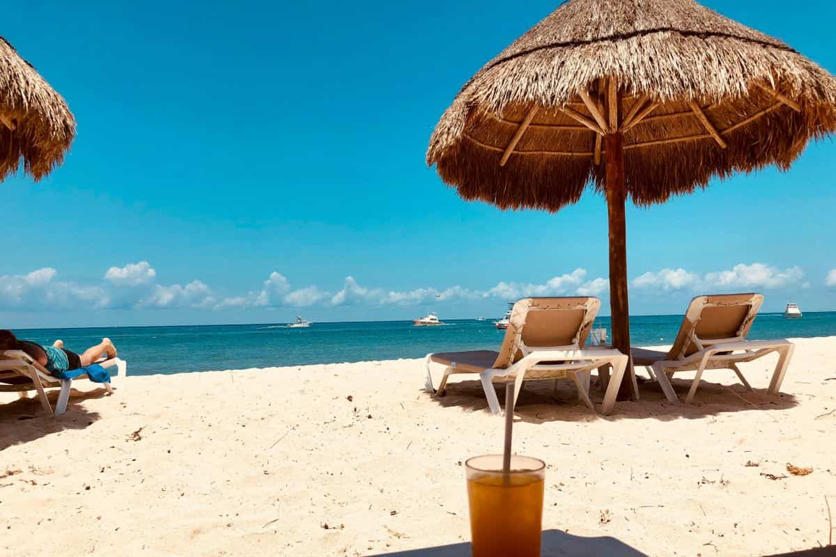 Cuándo son las vacaciones de Semana Santa 2024: calendario escolar y días santos