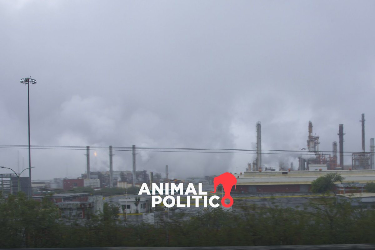 Por contaminación, gobierno de Nuevo León contempla reubicar o clausurar refinería de Cadereyta