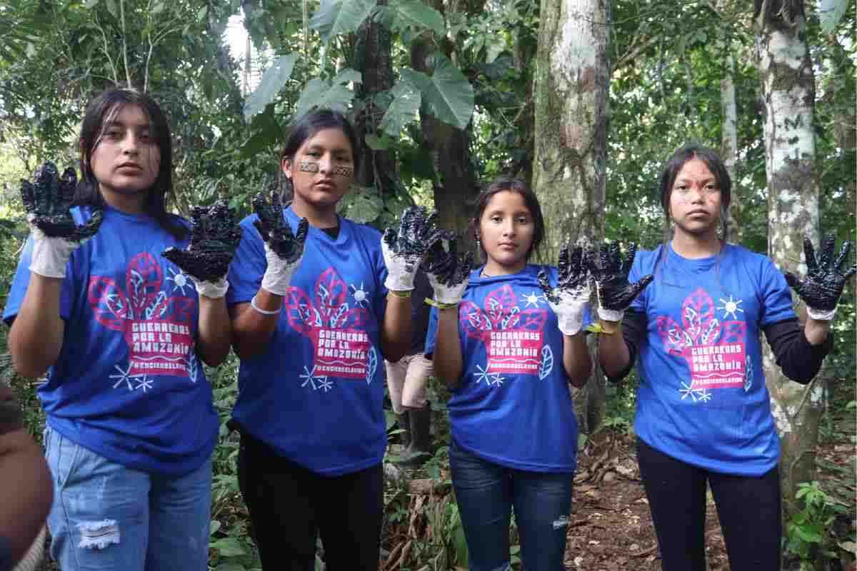 guerreras-amazonia-mecheros-petroleros-ecuador-animal-politico-4