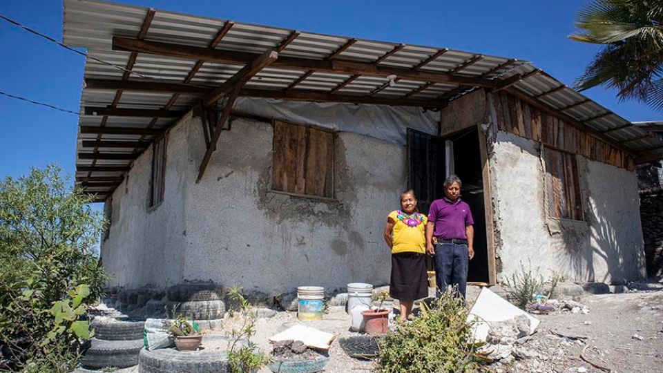 Guerrero: La casa de ladrillos ecológicos de Teresa