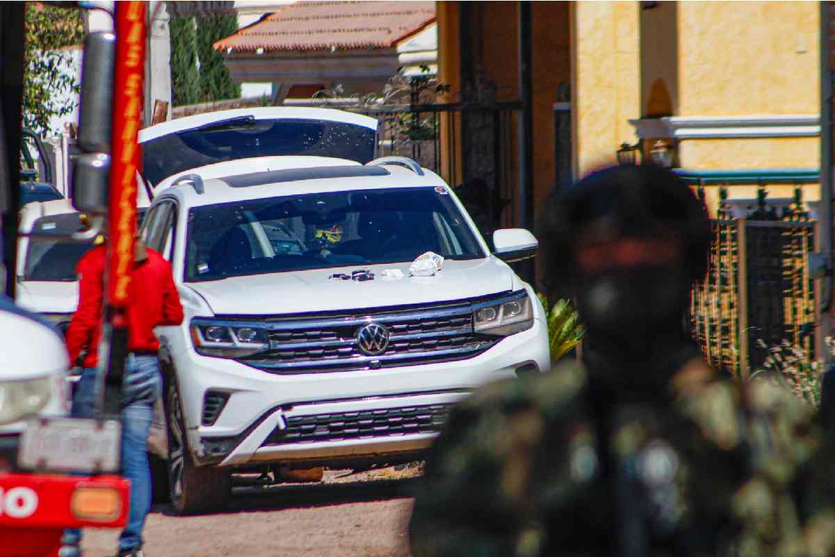 Hija de "El Mayo" Zambada no fue detenida, solo estuvo bajo custodia momentánea, aclara García Harfuch